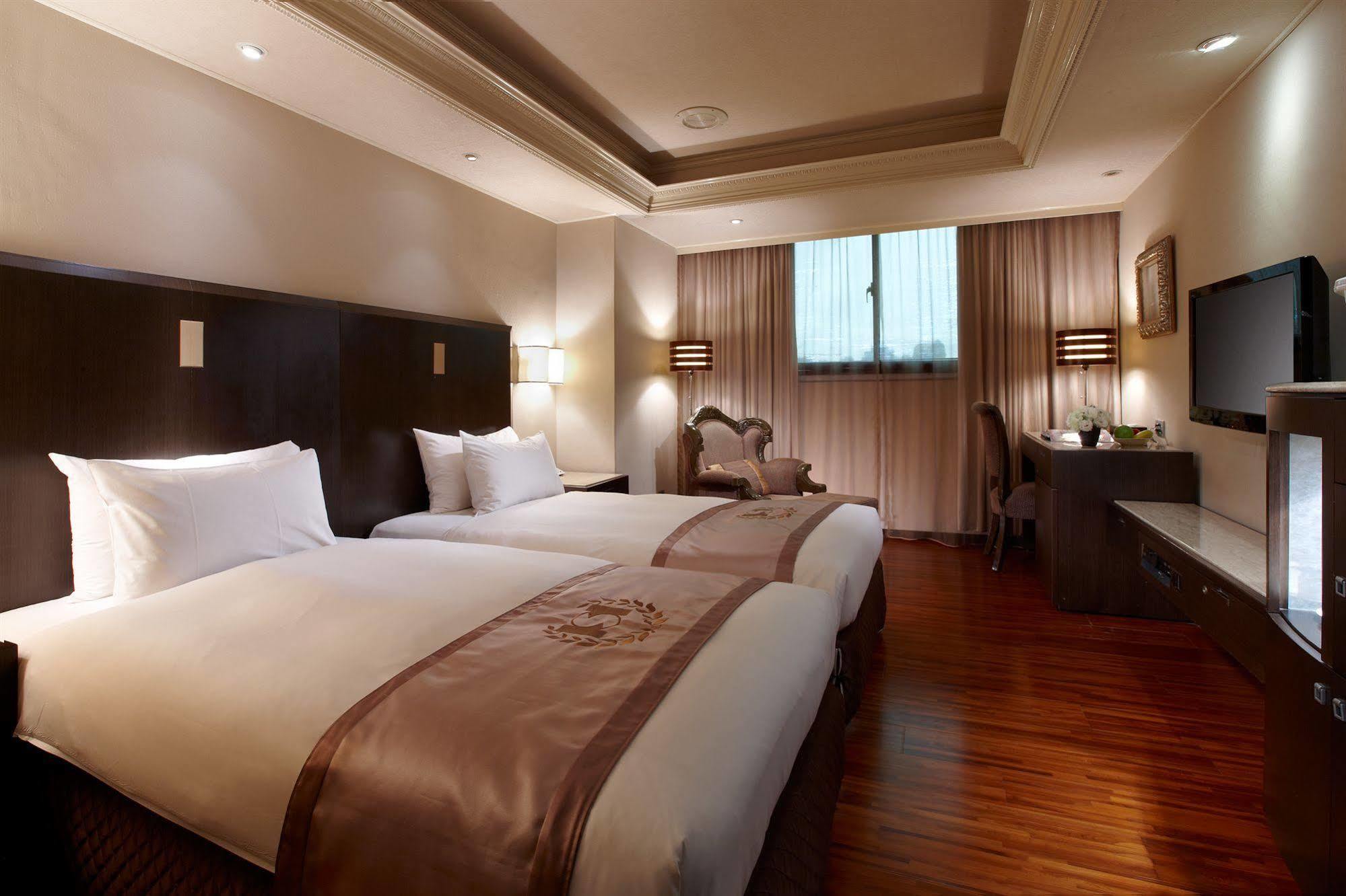 Taipei Charming City Hotel Εξωτερικό φωτογραφία